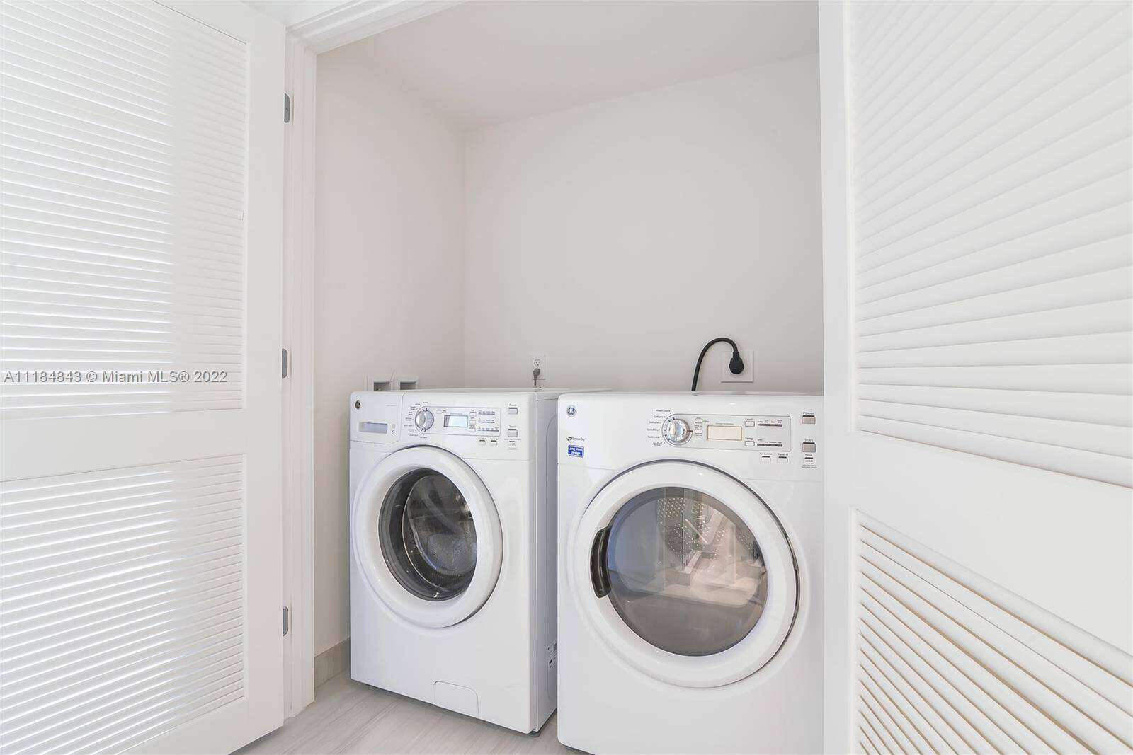 Hyde Beach House at 4010 Ocean Dr, Hollywood, FL 33019 - For Sale photo 17