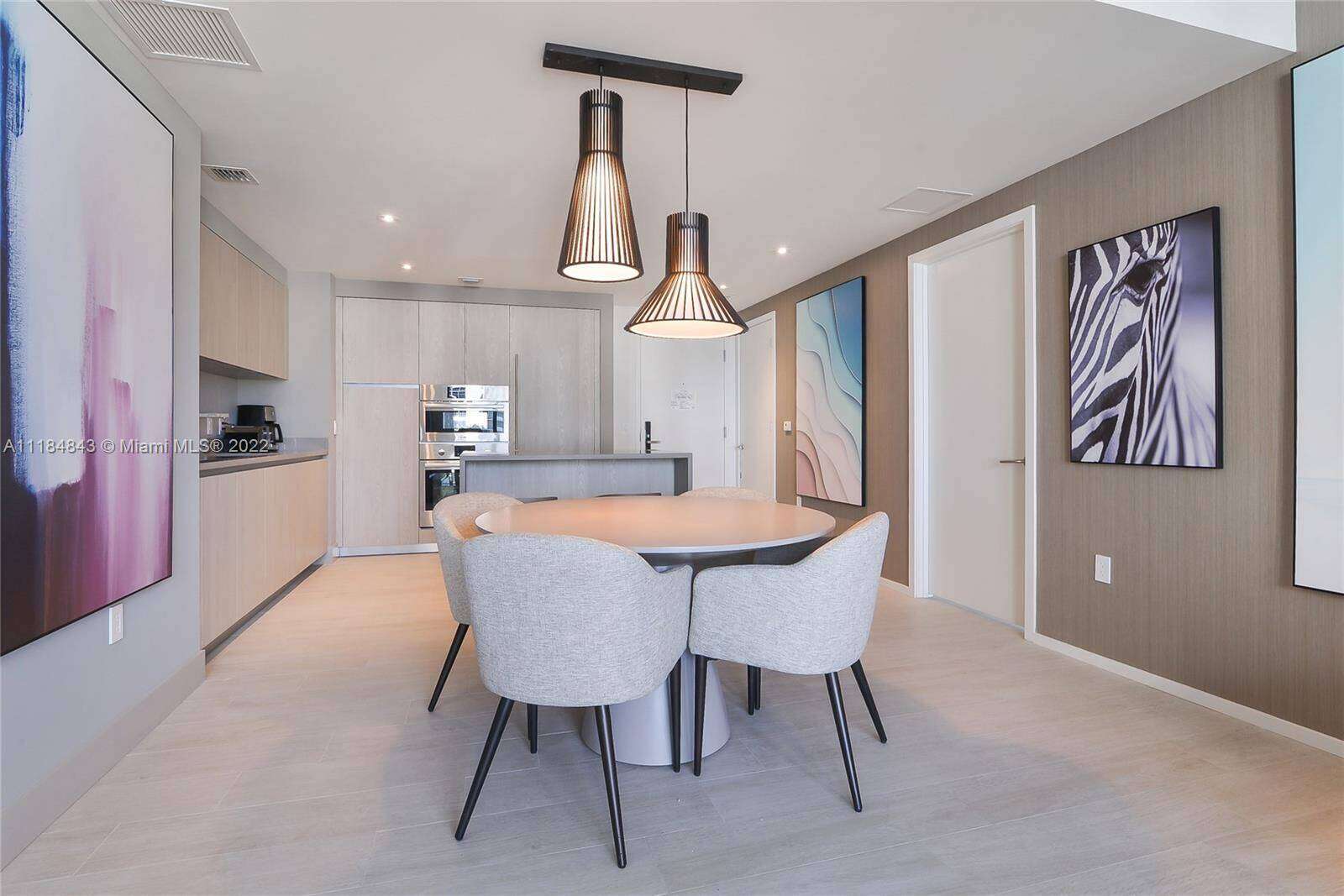Hyde Beach House at 4010 Ocean Dr, Hollywood, FL 33019 - For Sale photo 5