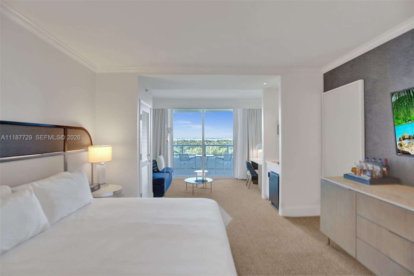 Fontainebleau 2 at 4401 Collins Ave, Miami Beach, FL 33140 - For Sale photo 19