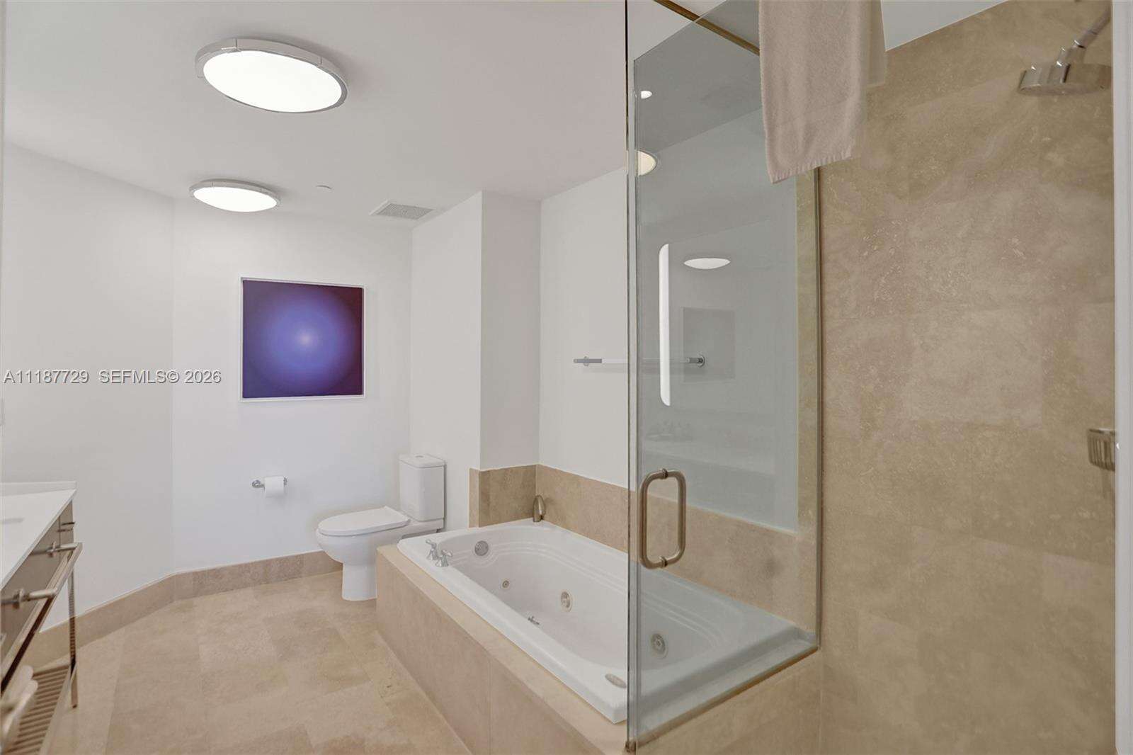Fontainebleau 2 at 4401 Collins Ave, Miami Beach, FL 33140 - For Sale photo 20