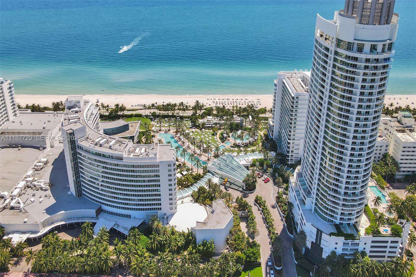 Fontainebleau 2 at 4401 Collins Ave, Miami Beach, FL 33140 - For Sale photo 26