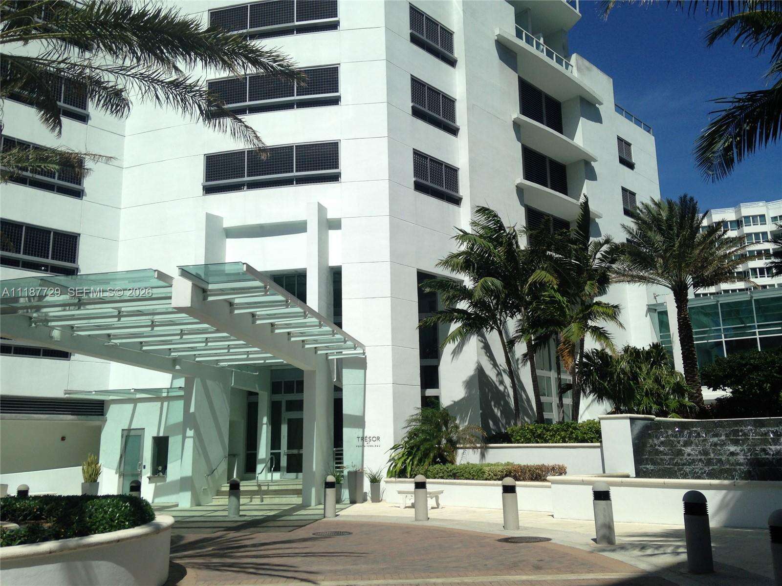 Fontainebleau 2 at 4401 Collins Ave, Miami Beach, FL 33140 - For Sale photo 42