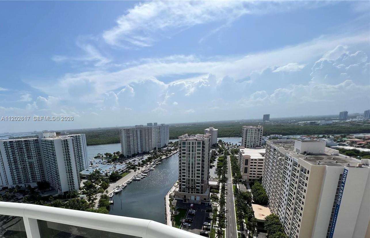 TDR TOWER I - 16001 Collins Ave, Sunny Isles Beach, FL 33160 | Picture 11