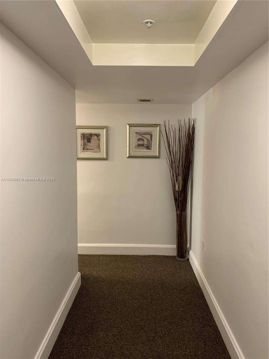 The Mutiny at 2951 Bayshore Dr, Miami, FL 33133 - For Sale photo 6