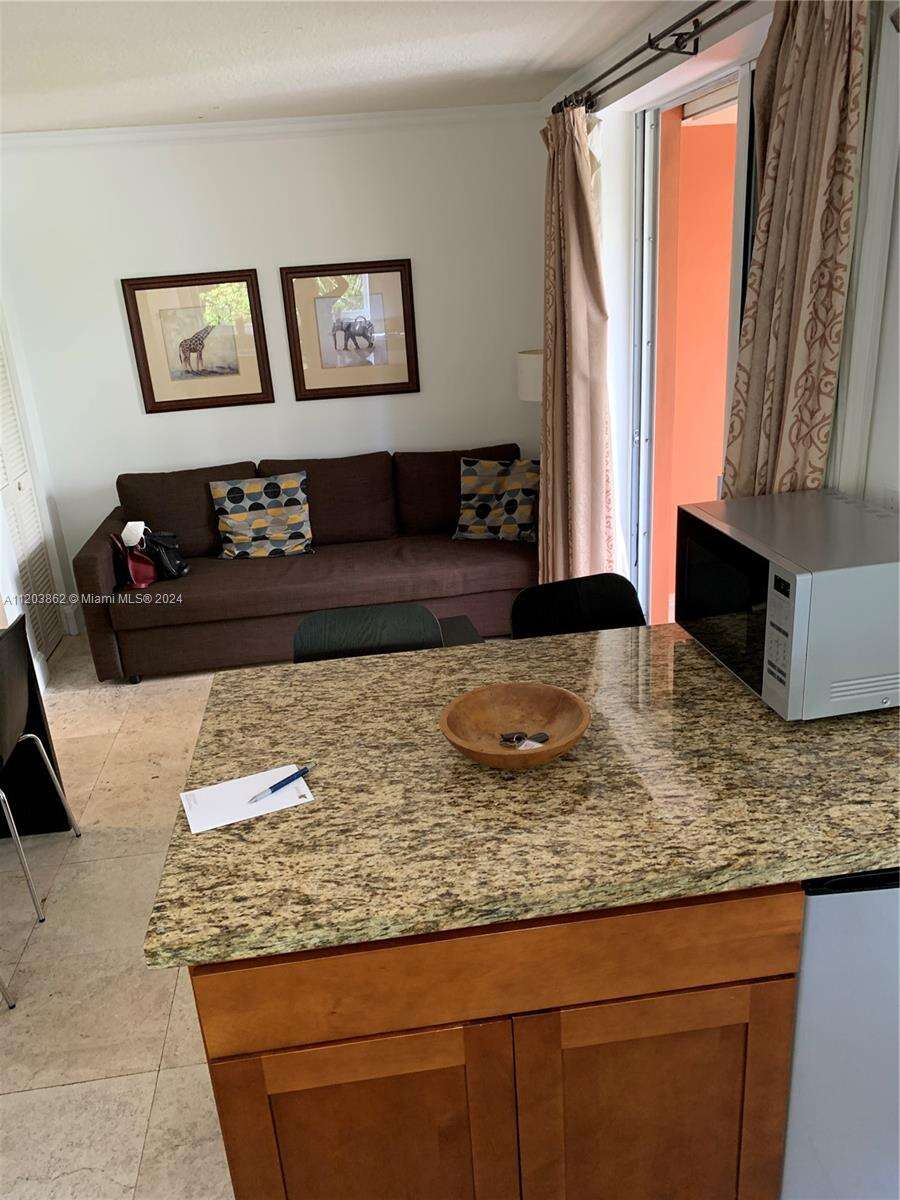 The Mutiny at 2951 Bayshore Dr, Miami, FL 33133 - For Sale photo 8