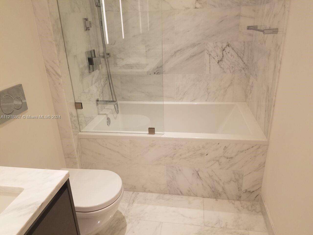 Echo Brickell at 1451 Brickell Ave, Miami, FL 33131 - For Sale photo 15