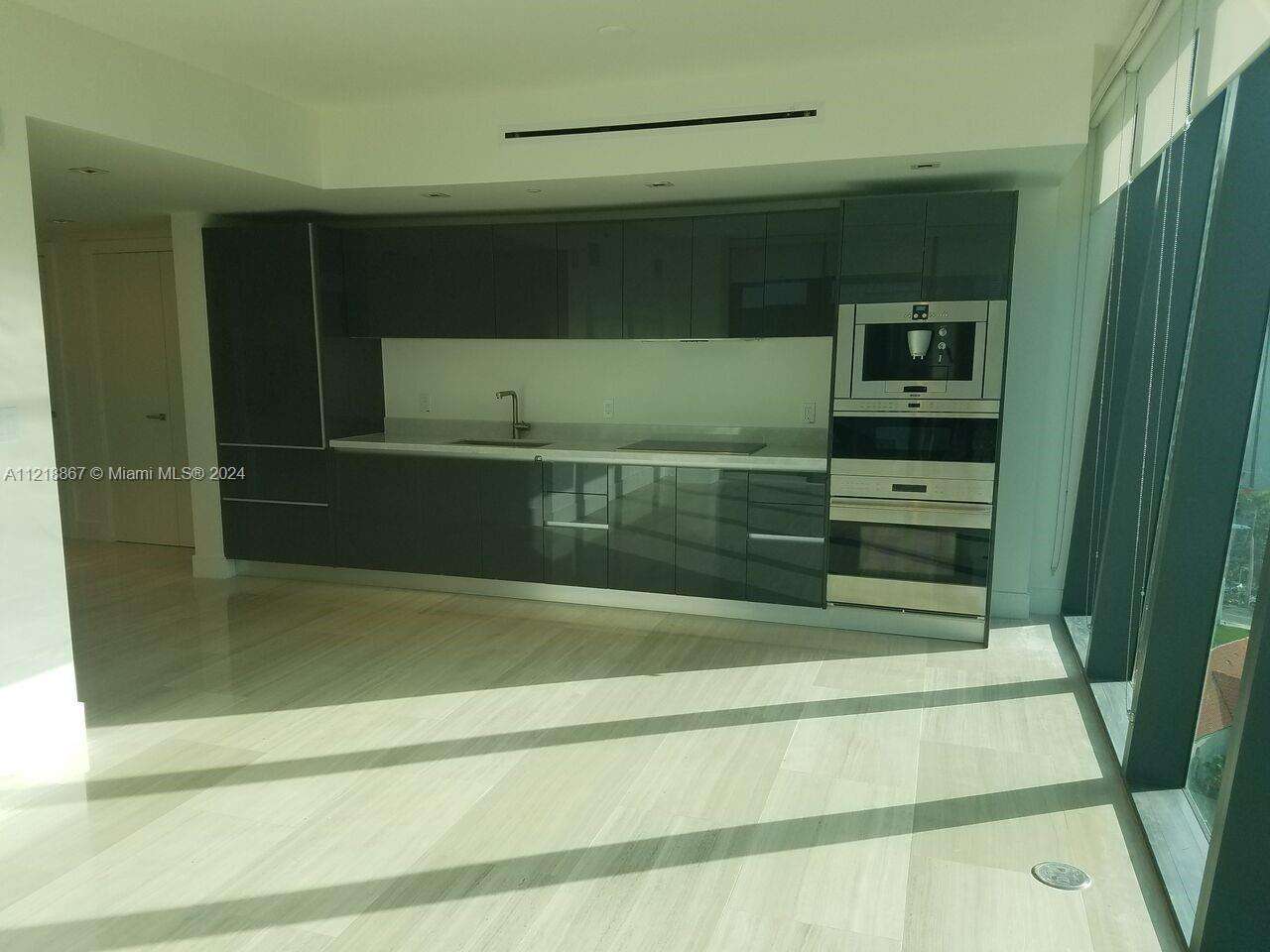 Echo Brickell at 1451 Brickell Ave, Miami, FL 33131 - For Sale photo 7