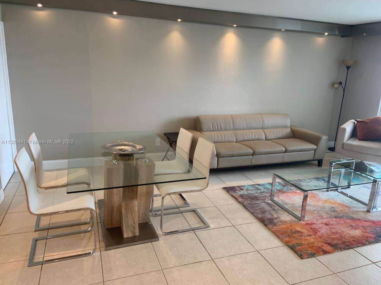 SEACOAST 5151 - 5151 Collins Ave, Miami Beach, FL 33140 | Picture 2