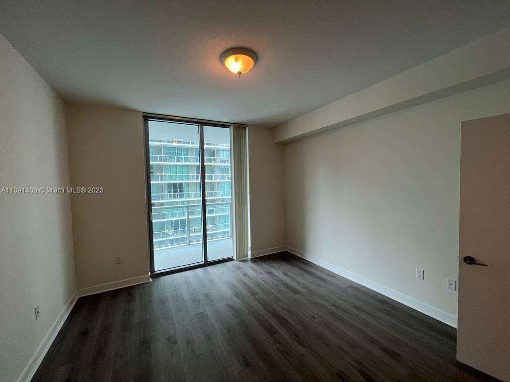 Axis On Brickell at 1111 1 Ave, Miami, FL 33130 - For Sale photo 9