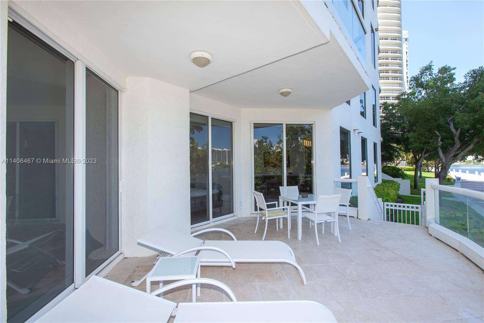 BELLAMARE WILLIAMS ISLAND - 6000 Island Blvd, Aventura, FL 33160 | Picture 11