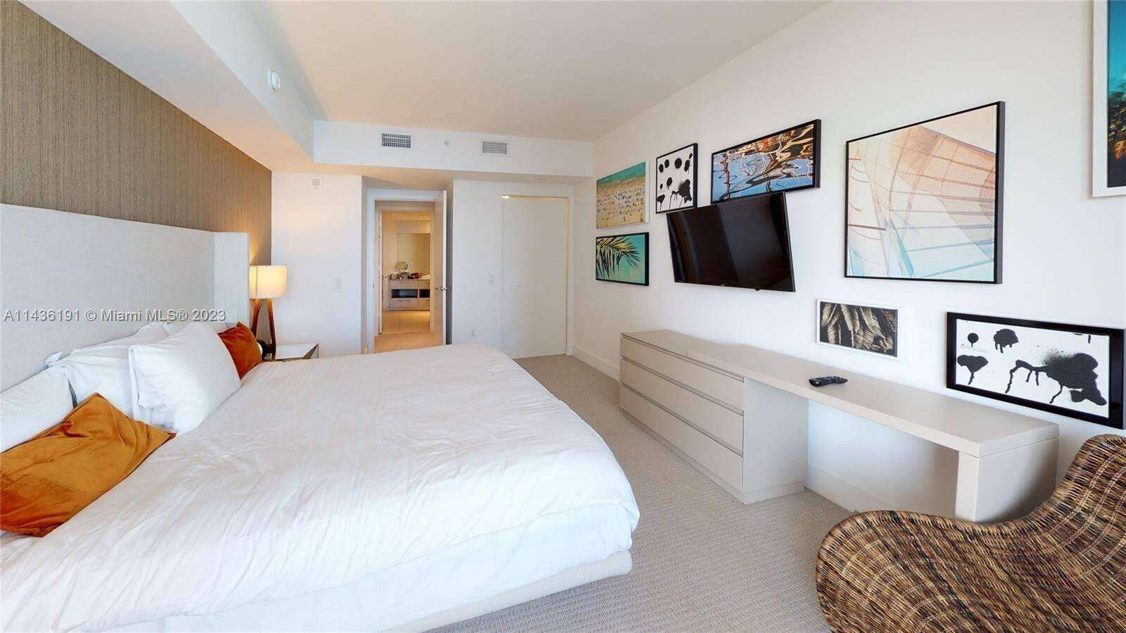 Hyde Resort at 4111 Ocean Dr, Hollywood, FL 33019 - For Sale photo 19