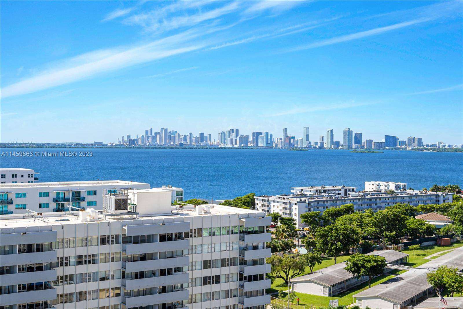 Grandview Palace at 7601 Treasure Dr, North Bay Village, FL 33141 - For Sale photo 11