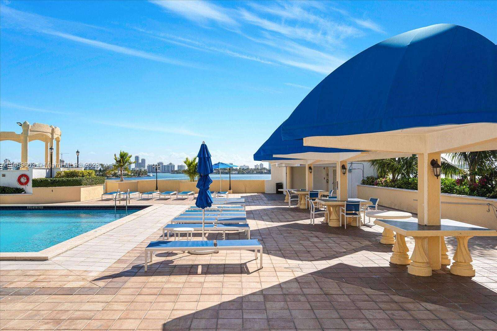 Grandview Palace at 7601 Treasure Dr, North Bay Village, FL 33141 - For Sale photo 15