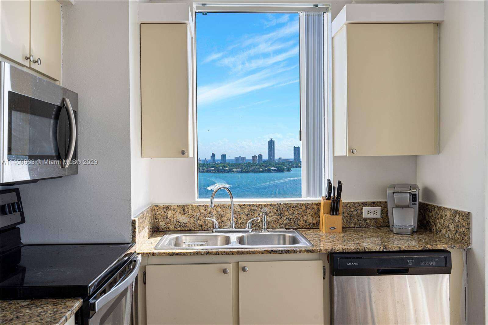 Grandview Palace at 7601 Treasure Dr, North Bay Village, FL 33141 - For Sale photo 5