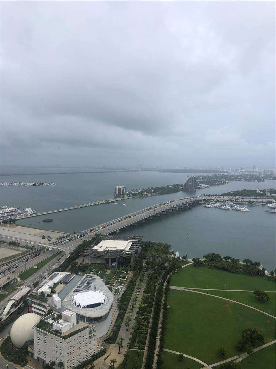 900 Biscayne at 900 Biscayne Blvd, Miami, FL 33132 - For Sale photo 3