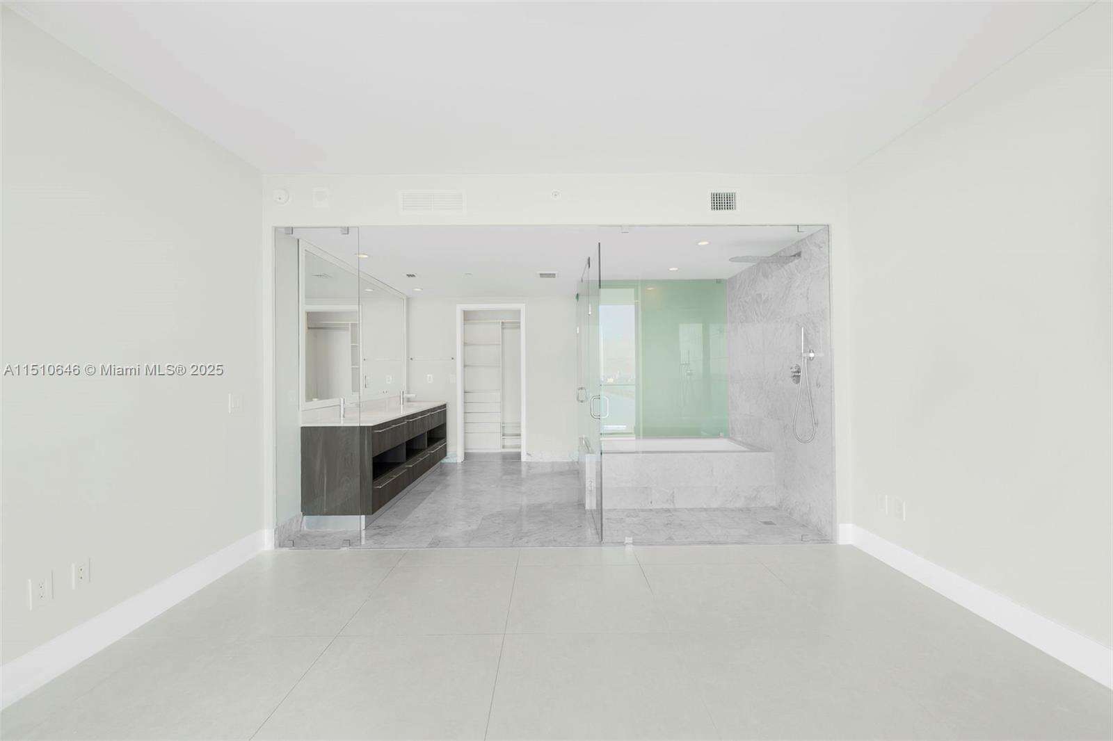 One Paraiso at 3131 7 Ave, Miami, FL 33137 - For Sale photo 13