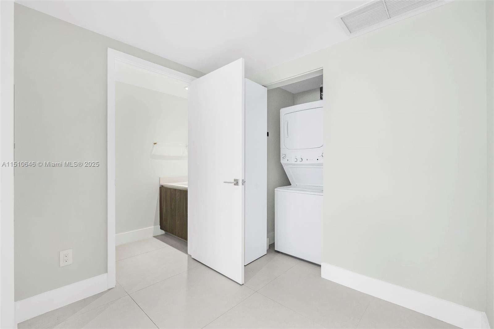One Paraiso at 3131 7 Ave, Miami, FL 33137 - For Sale photo 17