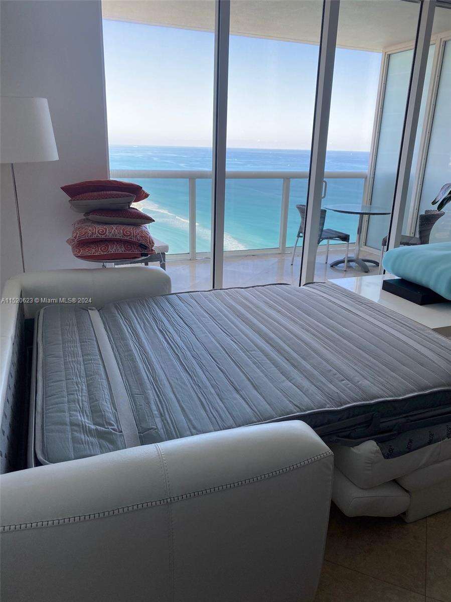 The Beach Club Two at 1830 Ocean Dr, Hallandale Beach, FL 33009 - For Sale photo 15