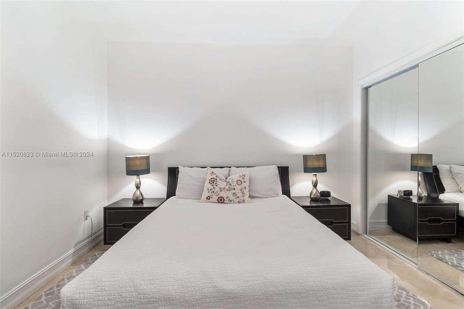 The Beach Club Two at 1830 Ocean Dr, Hallandale Beach, FL 33009 - For Sale photo 4