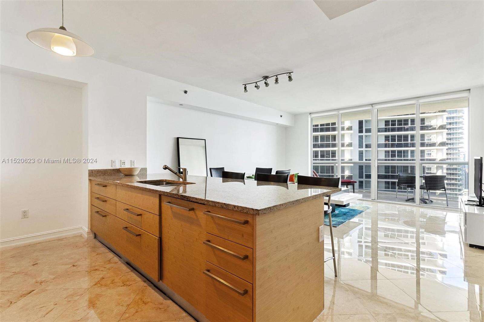 The Beach Club Two at 1830 Ocean Dr, Hallandale Beach, FL 33009 - For Sale photo 7