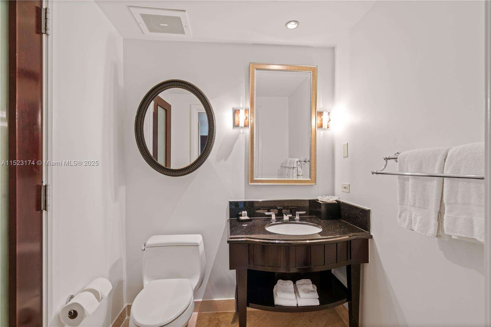 FONTAINEBLEAU III OCEAN CLUB - 4391 Collins Ave, Miami Beach, FL 33140 | Picture 21