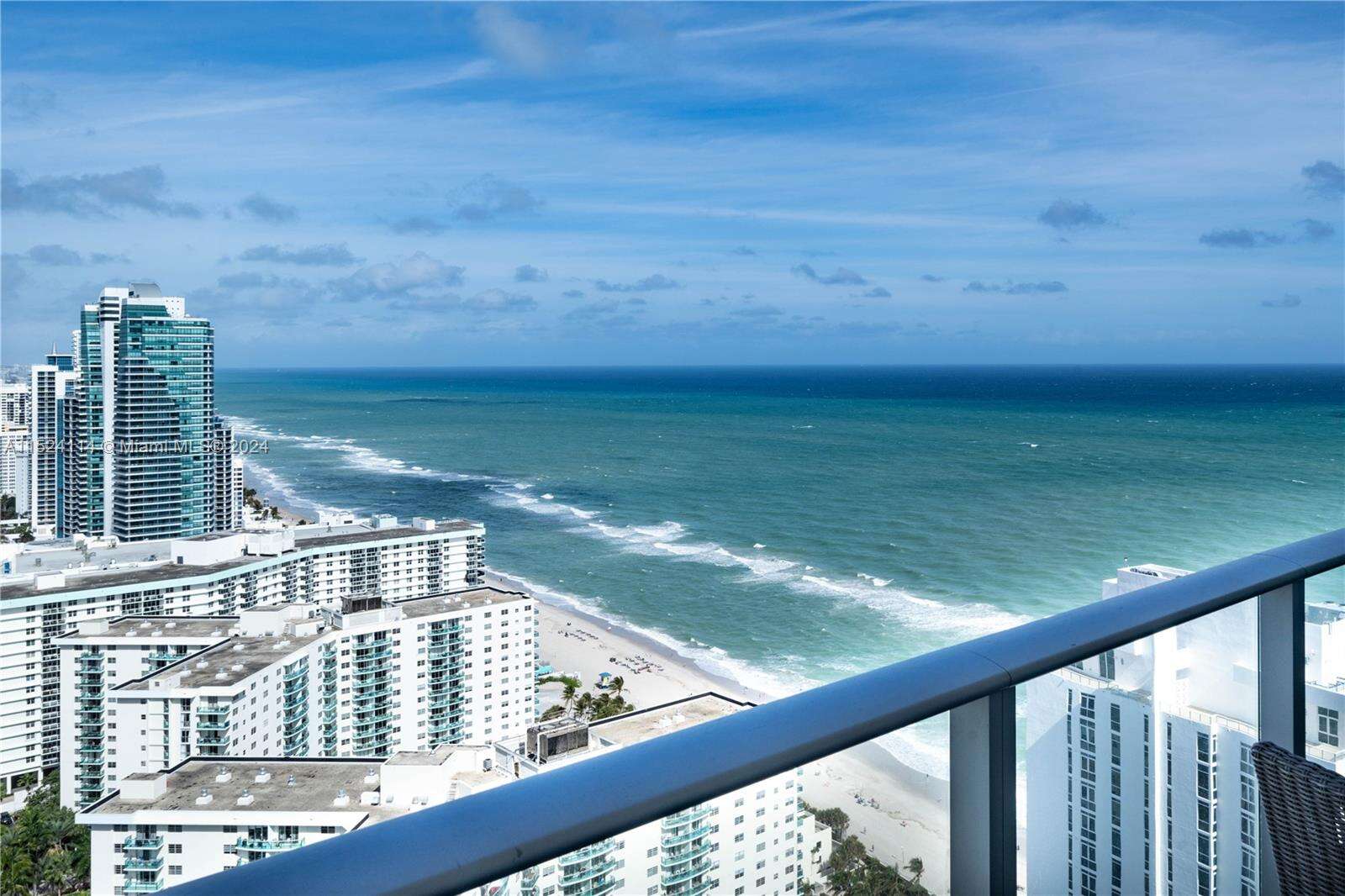 Hyde Resort at 4111 Ocean Dr, Hollywood, FL 33019 - For Sale photo 2