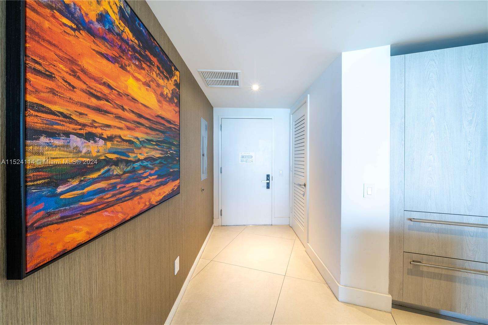 Hyde Resort at 4111 Ocean Dr, Hollywood, FL 33019 - For Sale photo 14