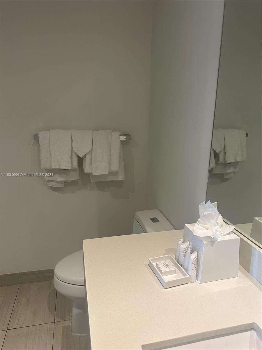 Hyde Beach House at 4010 Ocean Dr, Hollywood, FL 33019 - For Sale photo 28