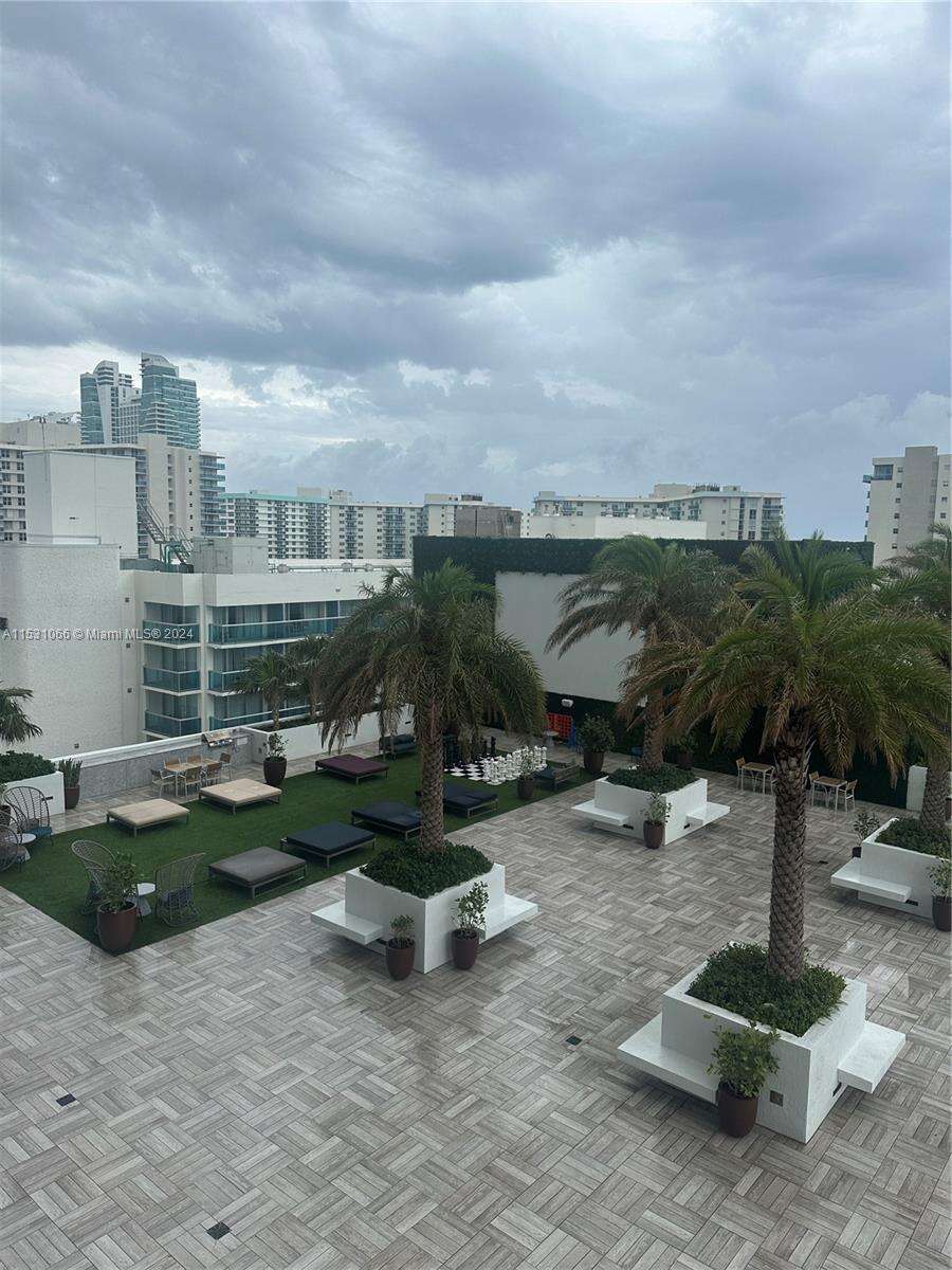 Hyde Beach House at 4010 Ocean Dr, Hollywood, FL 33019 - For Sale photo 50
