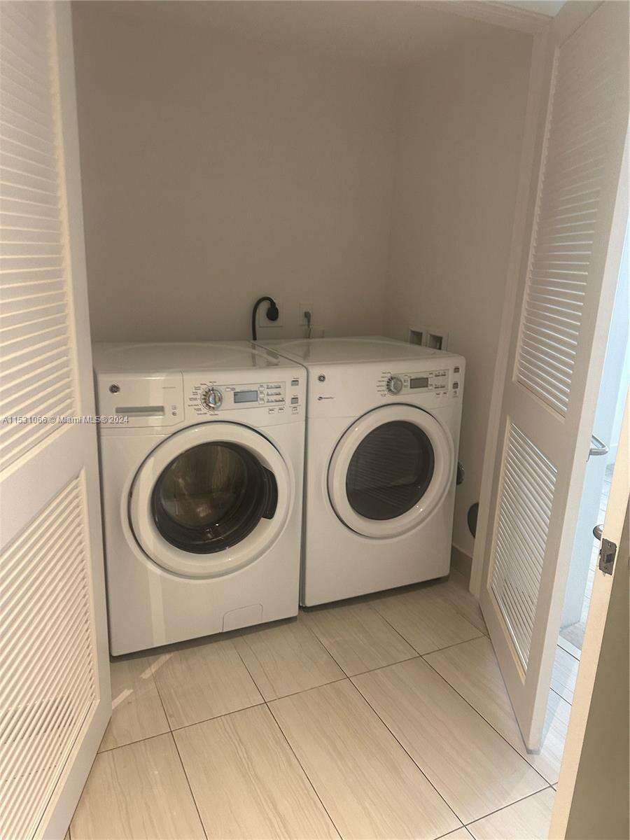 Hyde Beach House at 4010 Ocean Dr, Hollywood, FL 33019 - For Sale photo 8
