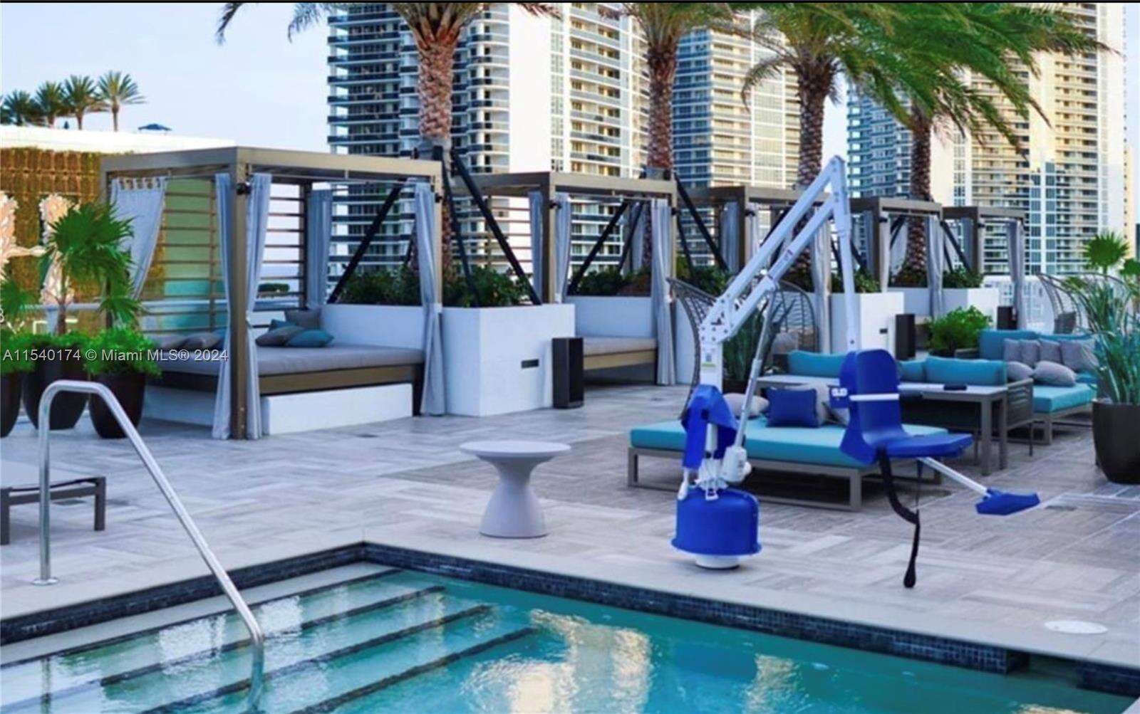 Hyde Beach House at 4010 Ocean Dr, Hollywood, FL 33019 - For Sale photo 4