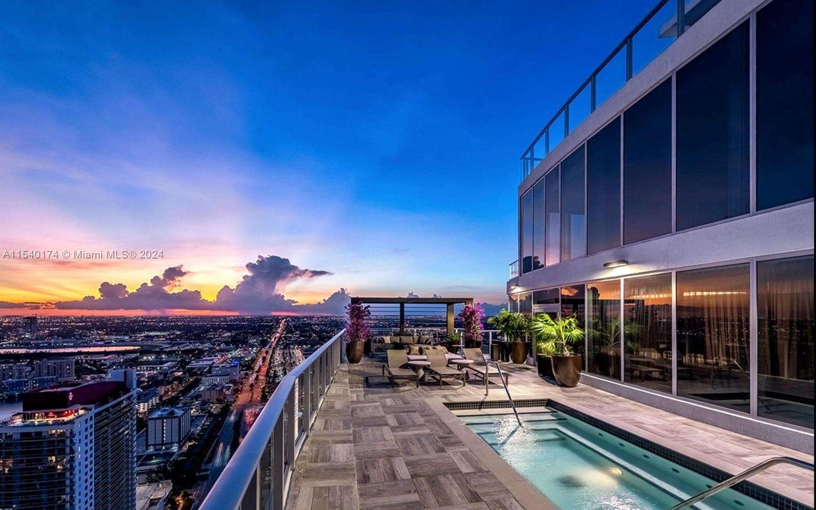 Hyde Beach House at 4010 Ocean Dr, Hollywood, FL 33019 - For Sale photo 33