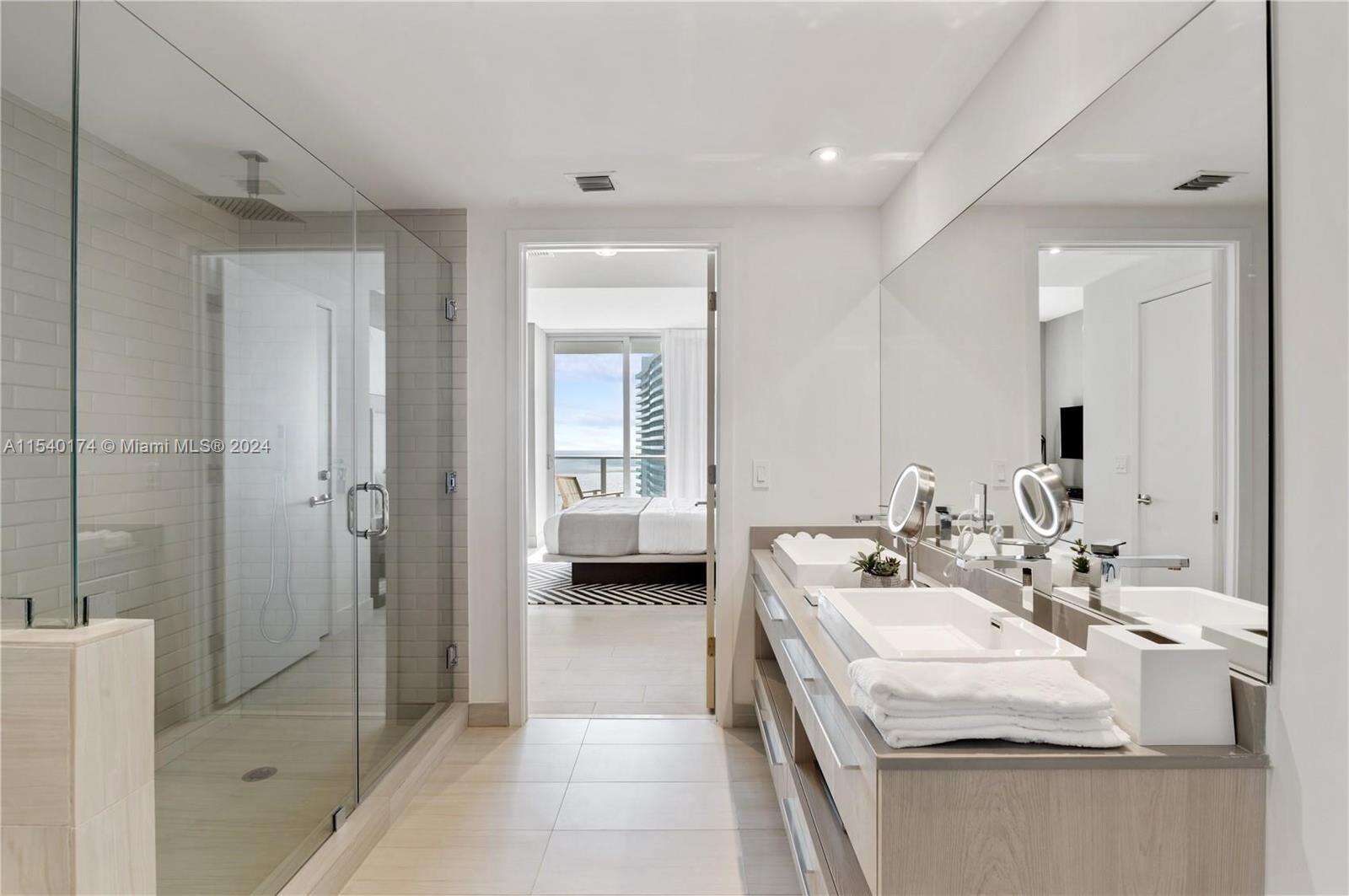 Hyde Beach House at 4010 Ocean Dr, Hollywood, FL 33019 - For Sale photo 10