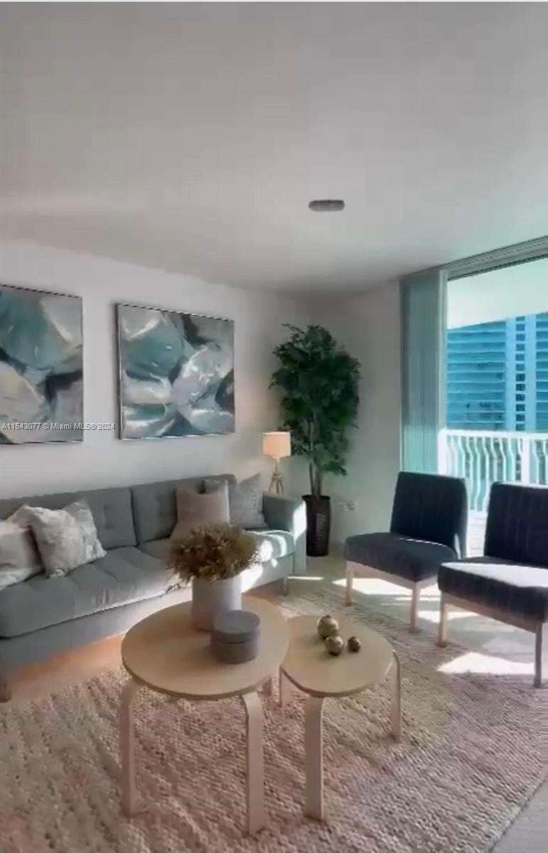The Club At Brickell Bay at 1200 Brickell Bay Dr, Miami, FL 33131 - For Sale photo 11
