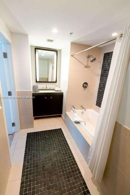 Sole at 17315 Collins Ave, Sunny Isles Beach, FL 33160 - For Sale photo 65
