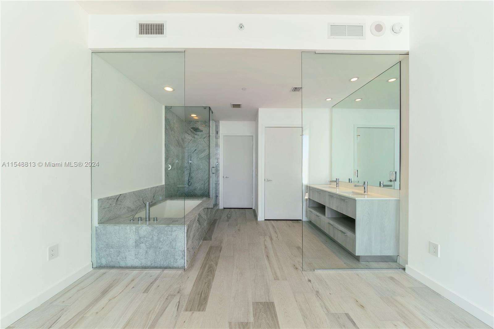 Gran Paraiso at 480 31 St, Miami, FL 33137 - For Sale photo 11