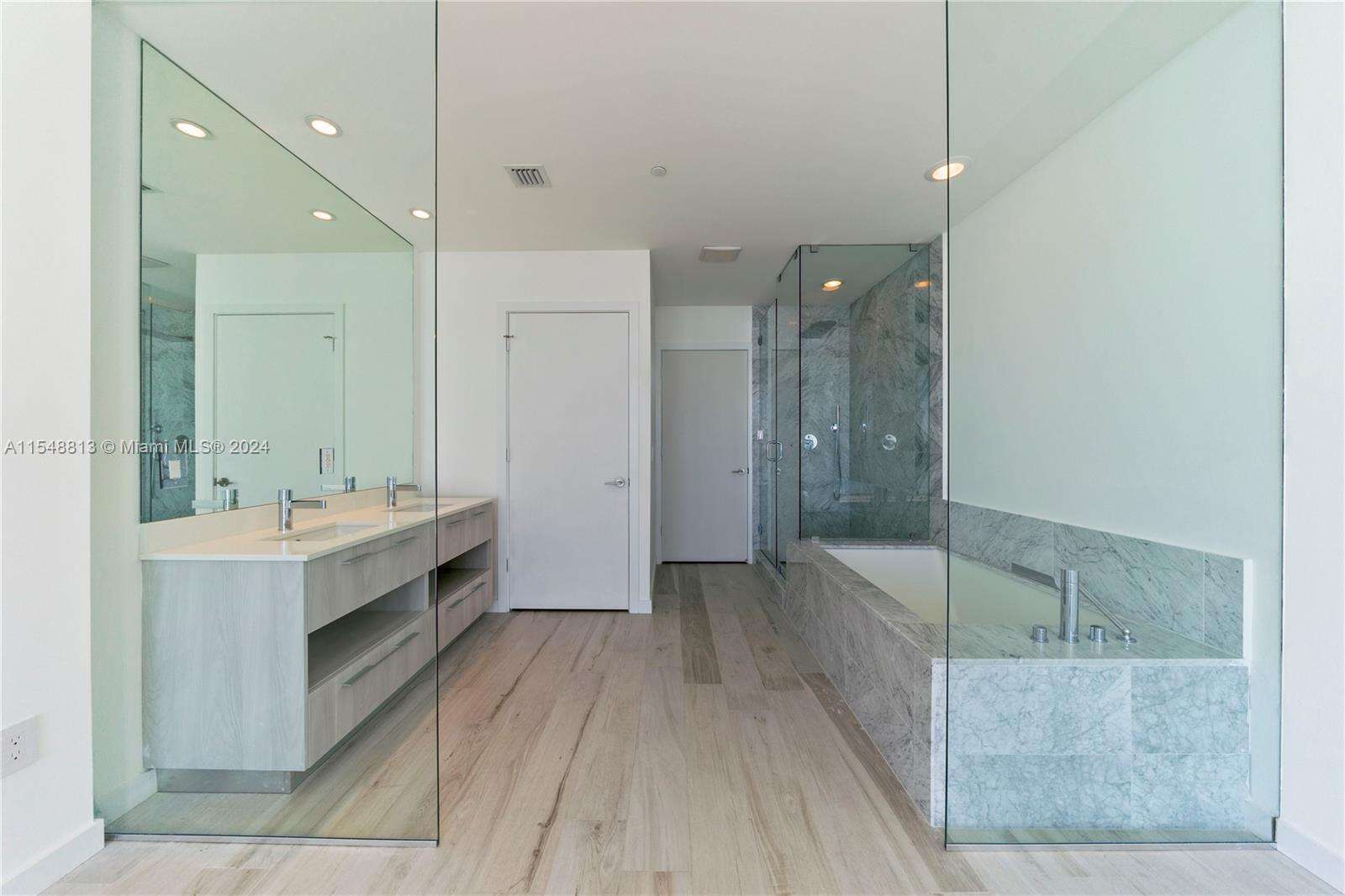 Gran Paraiso at 480 31 St, Miami, FL 33137 - For Sale photo 16
