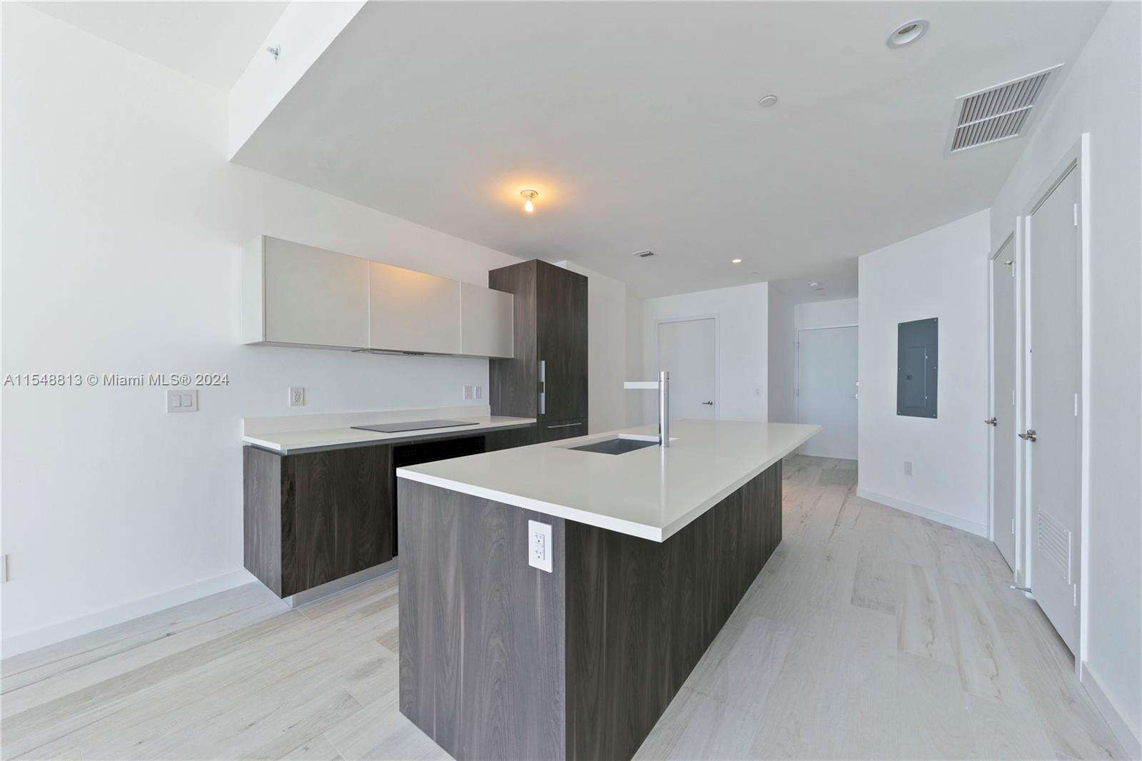Gran Paraiso at 480 31 St, Miami, FL 33137 - For Sale photo 10