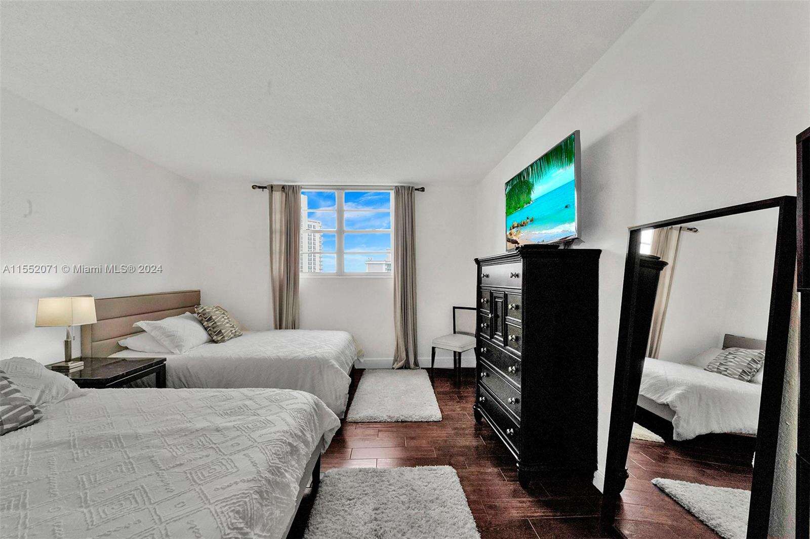 Ocean Reserve at 19370 Collins Ave, Sunny Isles Beach, FL 33160 - For Sale photo 10