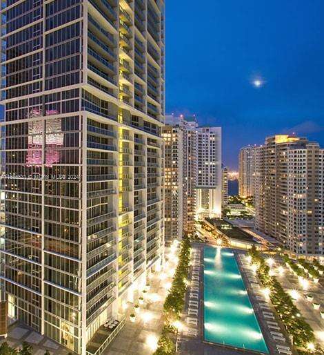 Icon Brickell 1 at 475 Brickell Ave, Miami, FL 33131 - For Sale photo 5
