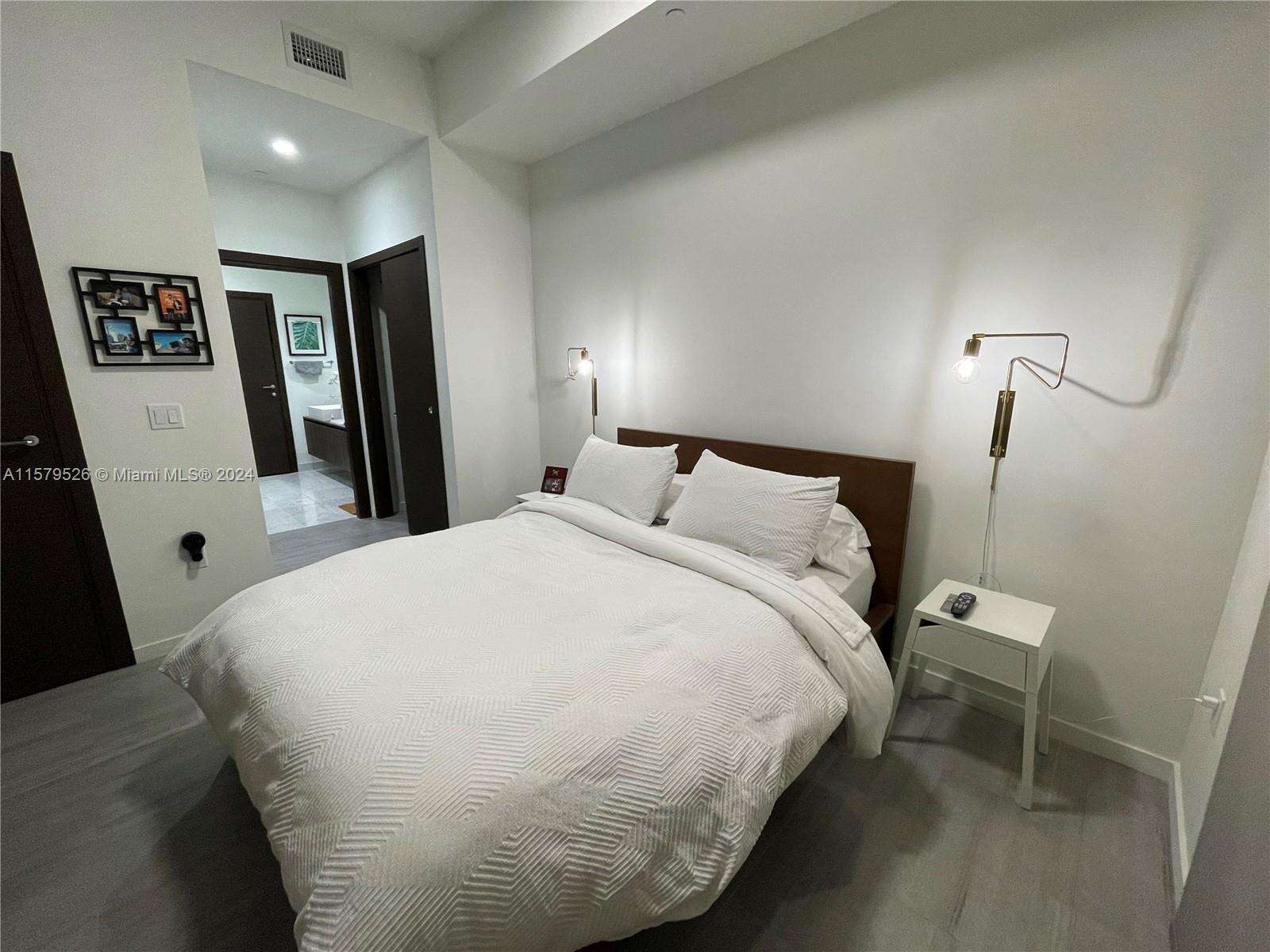 Brickell Flatiron at 1000 Brickell Plz, Miami, FL 33131 - For Sale photo 8