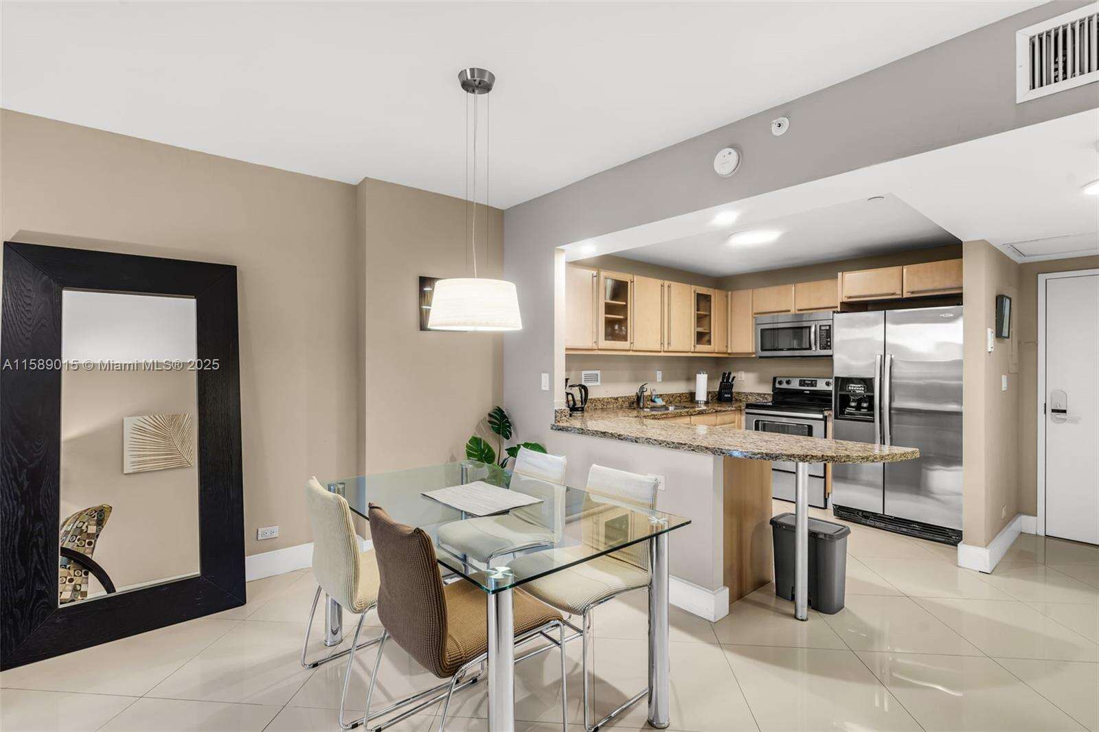 RONEY PALACE - 2301 Collins Ave, Miami Beach, FL 33139 | Picture 23