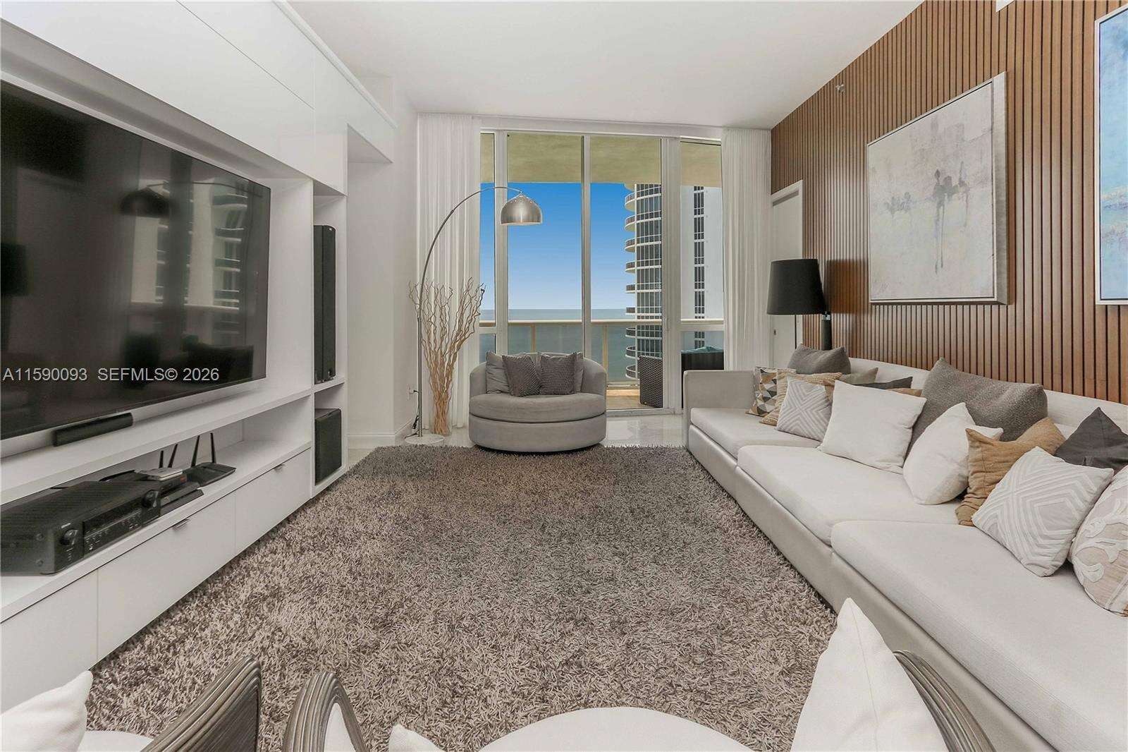 TDR TOWER I - 16001 Collins Ave, Sunny Isles Beach, FL 33160 | Picture 5