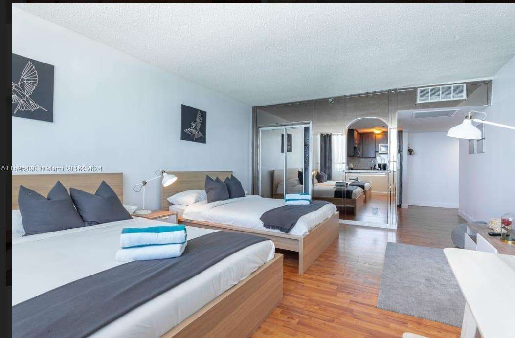 Castle Beach Club at 5445 Collins Ave, Miami Beach, FL 33140 - For Sale photo 5