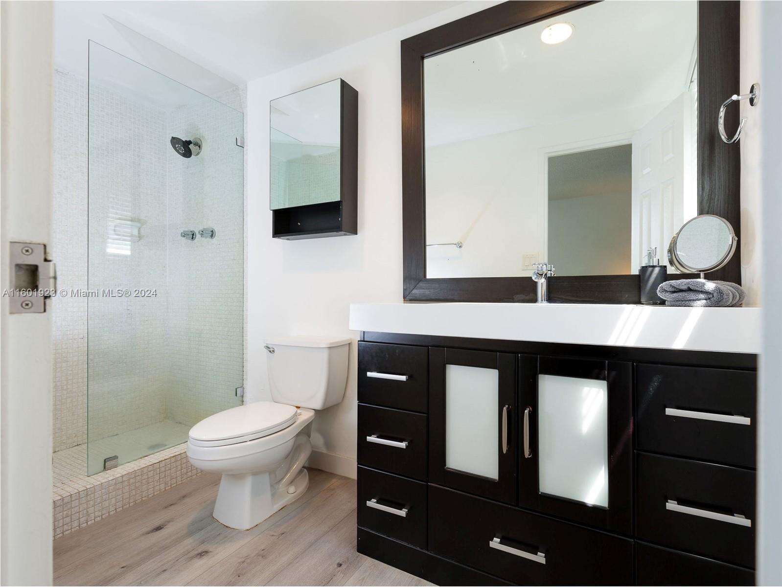 The Tides at 3901 Ocean Dr, Hollywood, FL 33019 - For Sale photo 14