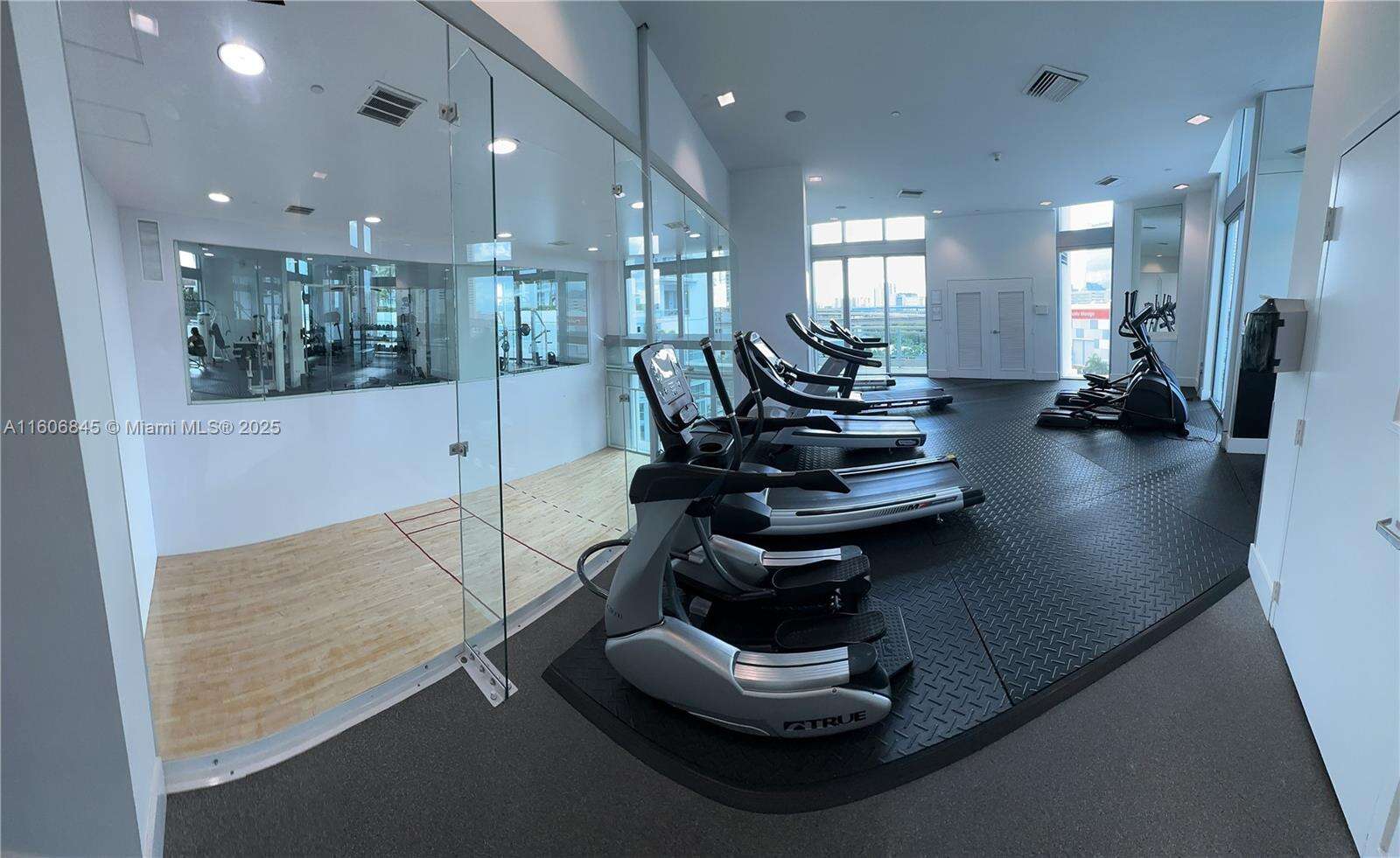 Wind By Neo at 350 Miami Ave, Miami, FL 33130 - For Sale photo 12