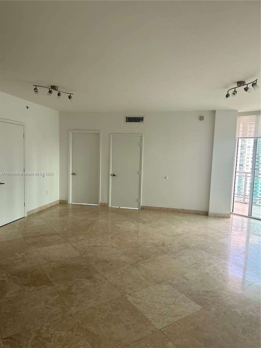 Wind By Neo at 350 Miami Ave, Miami, FL 33130 - For Sale photo 20