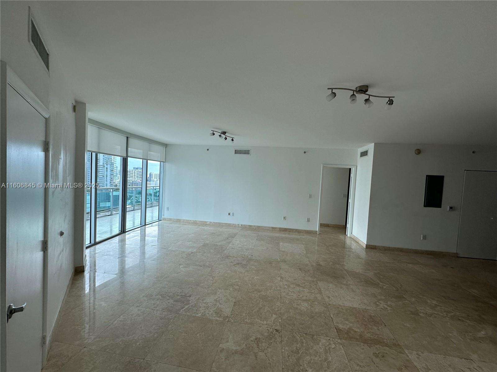 Wind By Neo at 350 Miami Ave, Miami, FL 33130 - For Sale photo 3