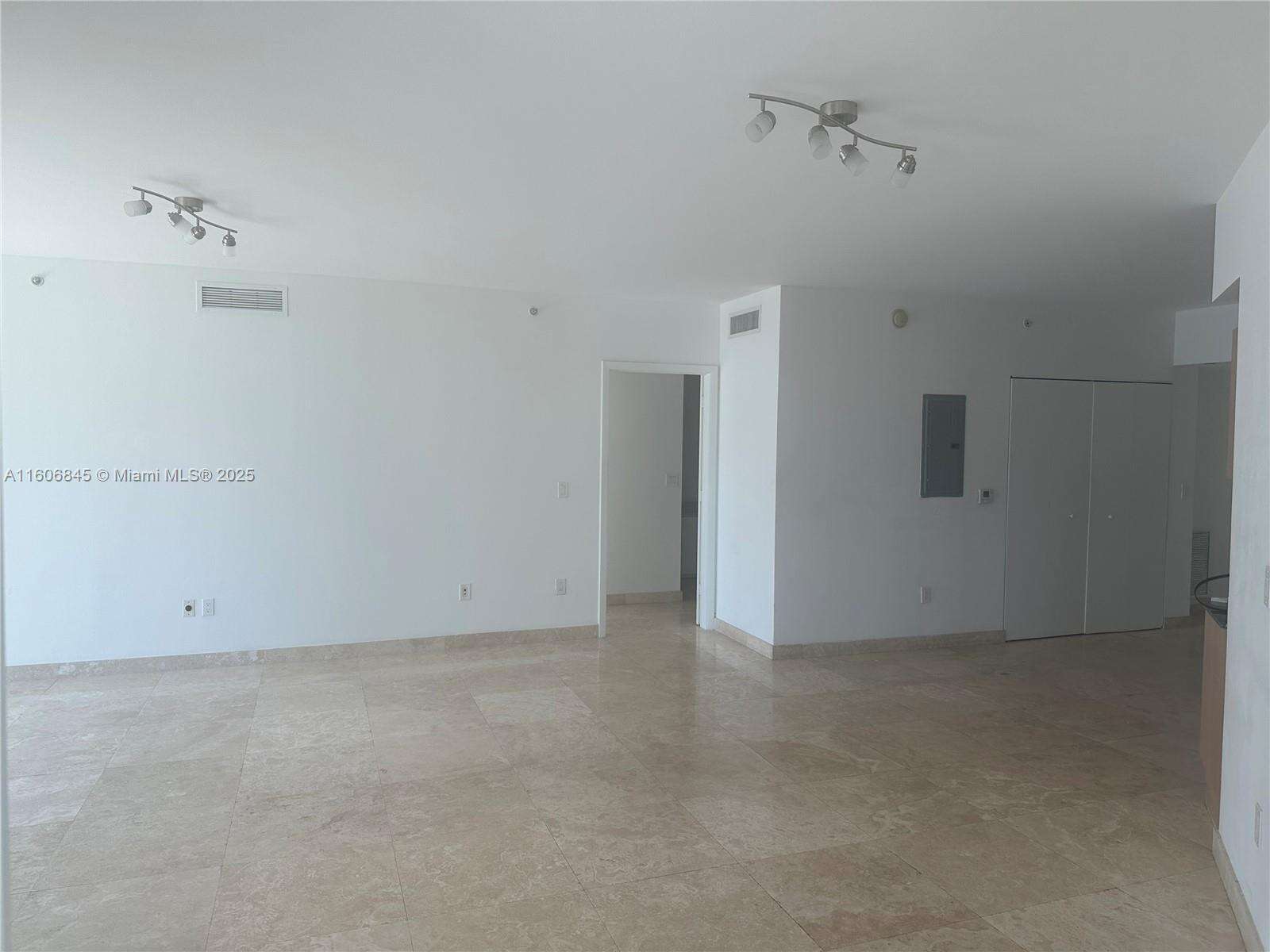 Wind By Neo at 350 Miami Ave, Miami, FL 33130 - For Sale photo 4