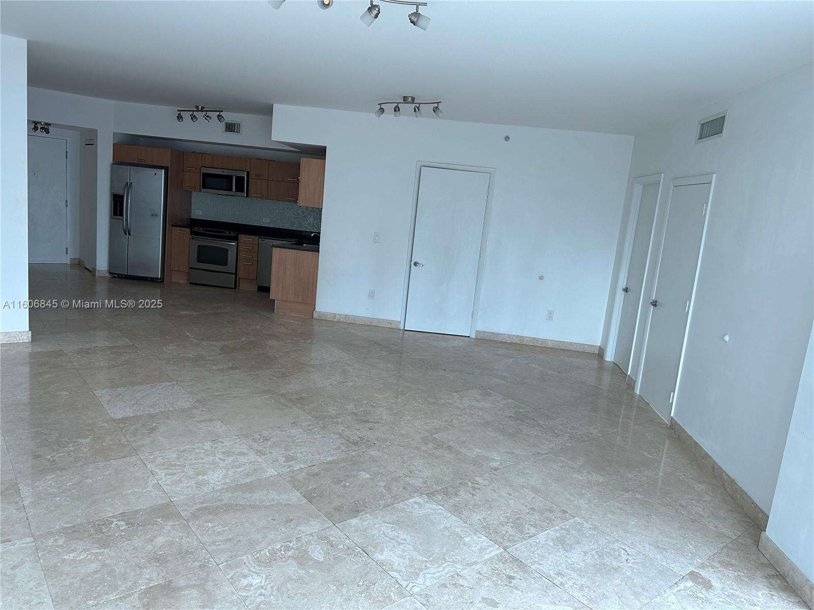 Wind By Neo at 350 Miami Ave, Miami, FL 33130 - For Sale photo 5